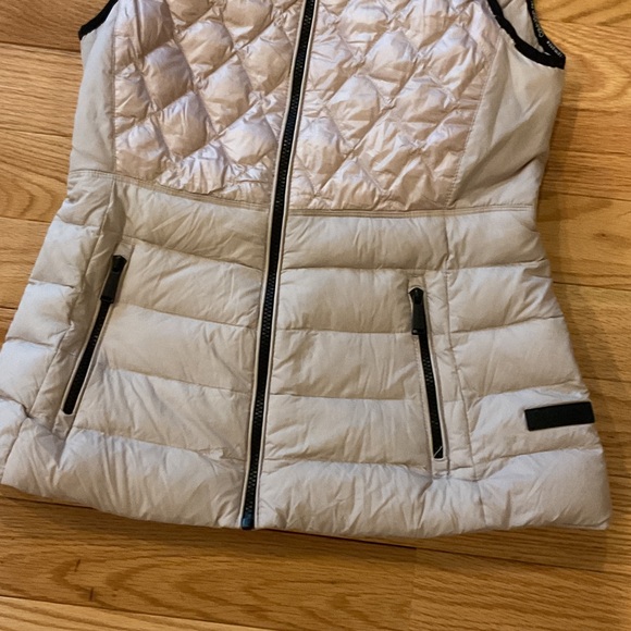 Calvin Klein Performance NWOT Lavender Pink Quilted Women's Vest Sleeveless XS - Picture 7 of 13